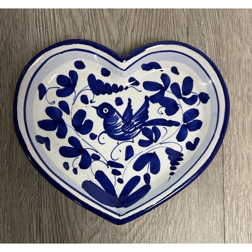 Heart Shaped Plate Sambuco Made in Italy Deruta Ceramic Pottery Blue White